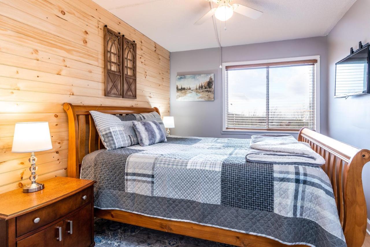 Sky High Views!!-Peak Mountaintop-Outdoor Pool-Close To Downtown-Private Balcony-Wifi-Cable Gatlinburg Esterno foto