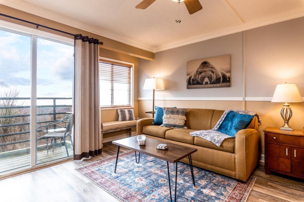 Sky High Views!!-Peak Mountaintop-Outdoor Pool-Close To Downtown-Private Balcony-Wifi-Cable Gatlinburg Esterno foto